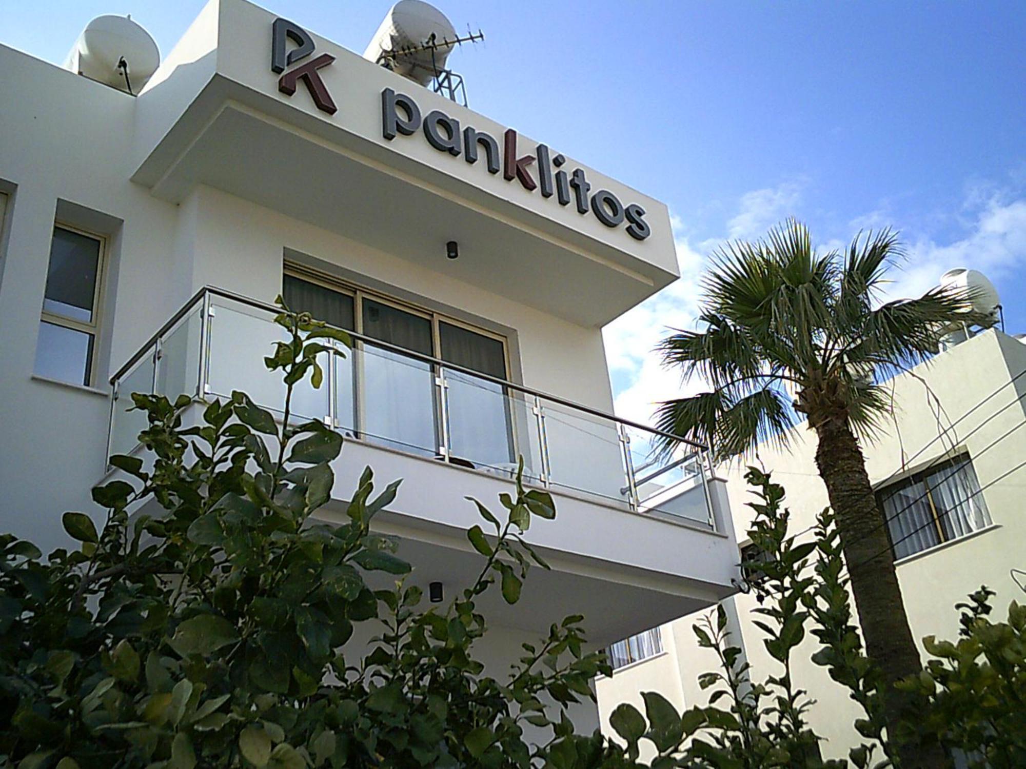 Panklitos Tourist Apartments Paphos Esterno foto
